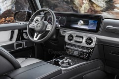 2019_Mercedes-Benz_G-Class_W464_Interior_001