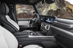 2019_Mercedes-Benz_G-Class_W464_Interior_003