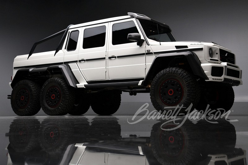 Brabus Mercedes-Benz G63 AMG 6x6 Fetches $1.21M in an Auction